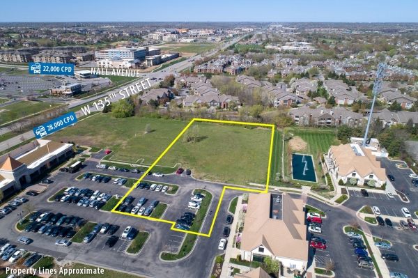 Listing Image #1 - Land for sale at 13470 Briar Street, Leawood KS 66201