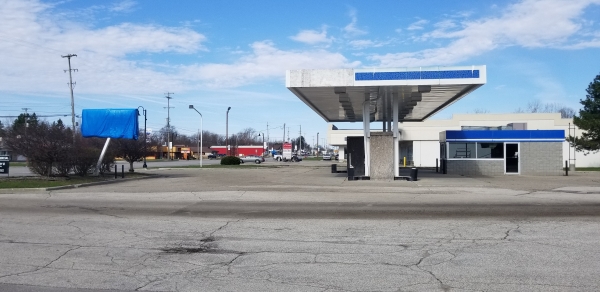 Listing Image #3 - Retail for sale at 7000 Gratiot, Saginaw MI 48601