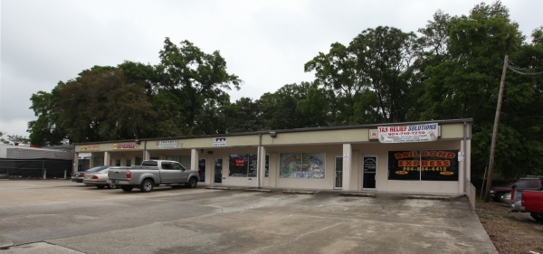 Listing Image #1 - Retail for sale at 1125 Cesery Blvd, Jacksonville FL 32211