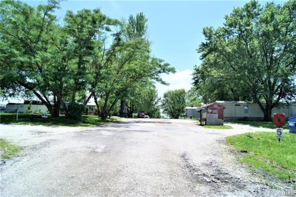 Listing Image #3 - Industrial for sale at 1426 W Hwy 50, Linn MO 65051