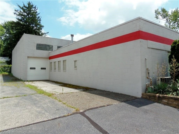 Listing Image #2 - Industrial for sale at 2035 South Main St, Akron OH 44301