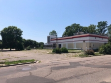 Listing Image #3 - Retail for sale at 798 Yellow Brick Road, Chaska MN 55318 Listing Image #3 - Retail for sale at 798 Yellow Brick Road, Chaska MN 55318