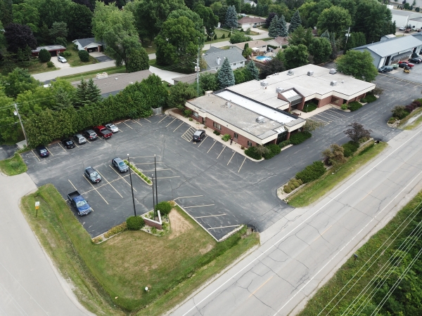Listing Image #5 - Office for sale at 806 Valley Road, Menasha WI 54952 Listing Image #5 - Office for sale at 806 Valley Road, Menasha WI 54952