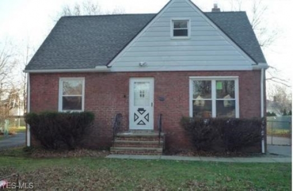 Listing Image #2 - Others for sale at 4344 W Anderson Road, South Euclid OH 44121