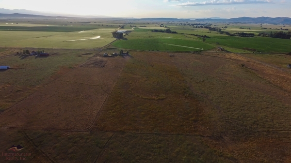 Listing Image #1 - Land for sale at Mountain & Valley Views, Brown Road, Baker City OR 97814