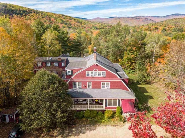 Listing Image #1 - Bed Breakfast for sale at 12 Thorn Hill Road, Jackson NH 03846 Listing Image #1 - Bed Breakfast for sale at 12 Thorn Hill Road, Jackson NH 03846