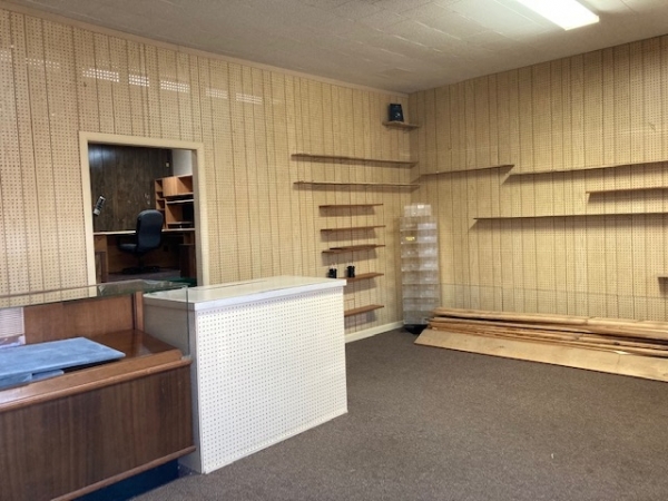 Listing Image #3 - Retail for sale at 119 Allamanda Drive, lakeland FL 33803 Listing Image #3 - Retail for sale at 119 Allamanda Drive, lakeland FL 33803