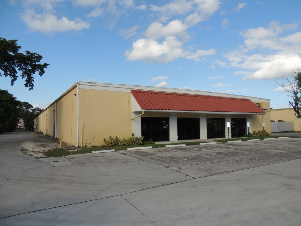 Listing Image #1 - Industrial for sale at 2089 N Powerline Road, Pompano Beach FL 33069