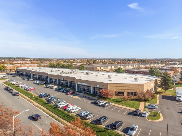 Listing Image #1 - Multi-Use for sale at 4425 Brookfield Corporate Dr #11, Chantilly VA 20151