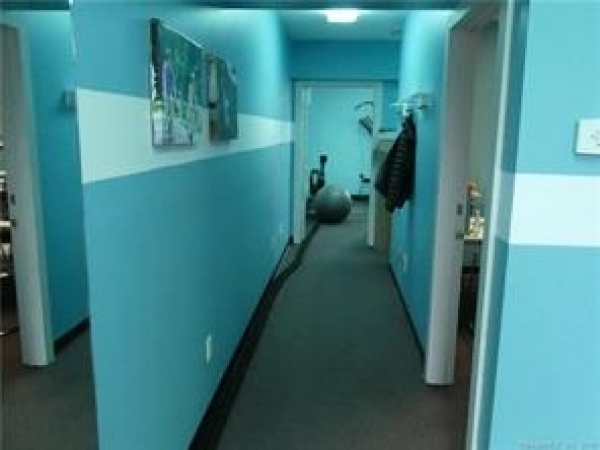 Listing Image #4 - Shopping Center for sale at 90 Main Street, Unit 104, Essex CT 06426 Listing Image #4 - Shopping Center for sale at 90 Main Street, Unit 104, Essex CT 06426