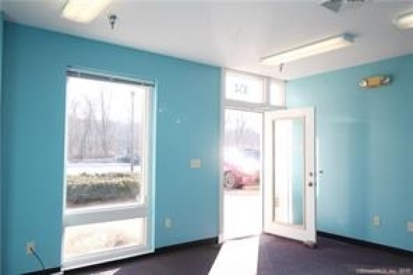 Listing Image #8 - Shopping Center for sale at 90 Main Street, Unit 104, Essex CT 06426 Listing Image #8 - Shopping Center for sale at 90 Main Street, Unit 104, Essex CT 06426
