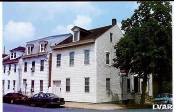Listing Image #1 - Multi-family for sale at 801 Ferry St, Easton PA 18042