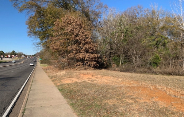 Listing Image #1 - Land for sale at 1405 N NW Loop 323, Tyler TX 75702
