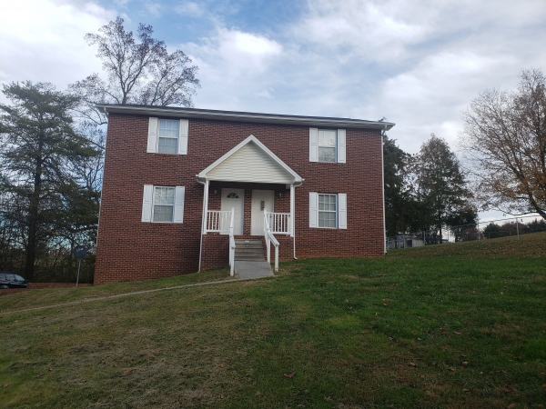 Listing Image #1 - Multi-family for sale at SOLD! 2630 Stonebrook Ln, Morristown TN 37814 Listing Image #1 - Multi-family for sale at SOLD! 2630 Stonebrook Ln, Morristown TN 37814