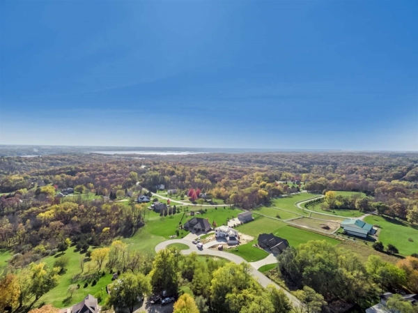 Listing Image #3 - Land for sale at 1375 Spencer NE Court, Swisher IA 52338