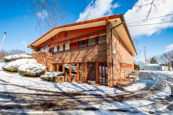 Listing Image #1 - Office for sale at 500 Lansing ave, jackson MI 49202 Listing Image #1 - Office for sale at 500 Lansing ave, jackson MI 49202