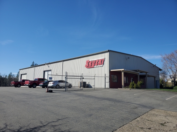 Listing Image #1 - Industrial for sale at 4777 Caterpillar, Redding CA 96003