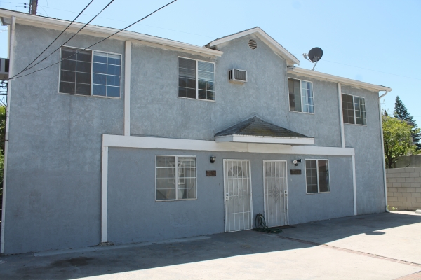 Listing Image #1 - Multi-family for sale at 14746 Gilmore Street, Van Nuys CA 91411