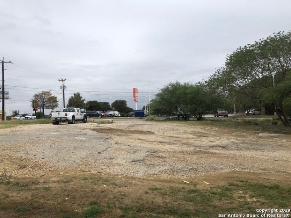 Listing Image #2 - Others for sale at 401 Roland Ave, San Antonio TX 78210