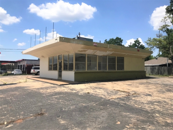 Listing Image #1 - Retail for sale at 7202 Martin Luther King Jr. Boulevard, Houston TX 77033 Listing Image #1 - Retail for sale at 7202 Martin Luther King Jr. Boulevard, Houston TX 77033