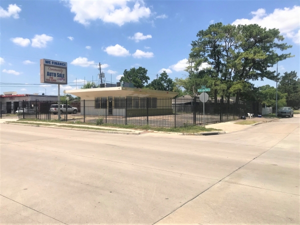 Listing Image #5 - Retail for sale at 7202 Martin Luther King Jr. Boulevard, Houston TX 77033