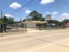 Listing Image #3 - Retail for sale at 7202 Martin Luther King Jr. Boulevard, Houston TX 77033