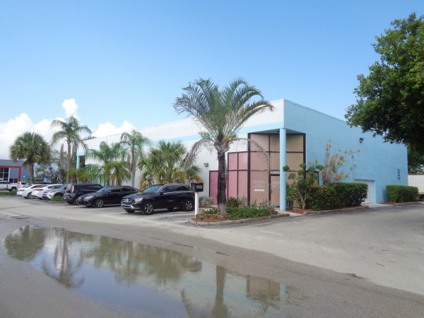 Listing Image #1 - Industrial for sale at 2891 NW 22nd Ter, Pompano Beach FL 33069
