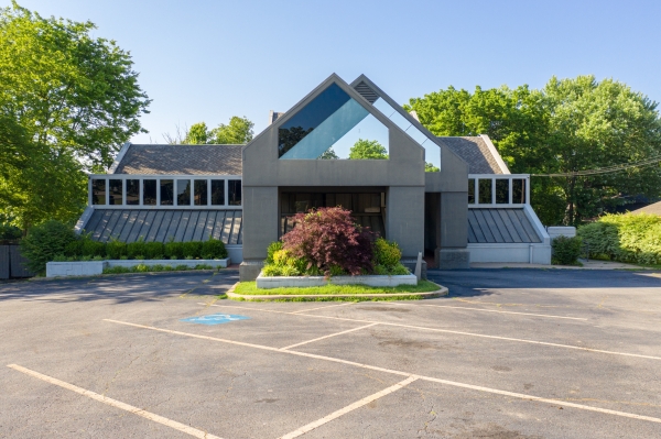 Listing Image #1 - Office for sale at 3811 Rogers Ave, Fort Smith AR 72903