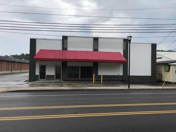 Listing Image #1 - Retail for sale at 141 E Tom T Hall Blvd, Olive Hill KY 41164