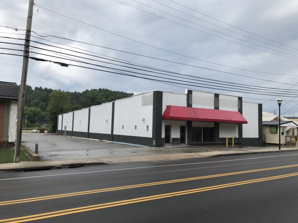 Listing Image #2 - Retail for sale at 141 E Tom T Hall Blvd, Olive Hill KY 41164