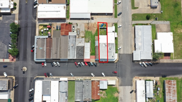 Listing Image #1 - Shopping Center for sale at 203 FOWLKES, SEALY TX 77474 Listing Image #1 - Shopping Center for sale at 203 FOWLKES, SEALY TX 77474