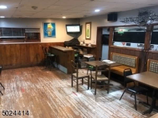 Listing Image #5 - Business for sale at 454-456 Mulberry Street, Newark NJ 07105 Listing Image #5 - Business for sale at 454-456 Mulberry Street, Newark NJ 07105