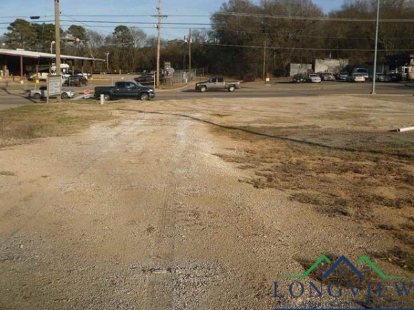 Listing Image #2 - Industrial for sale at 604 US HWY 271 S, Gilmer TX 75644
