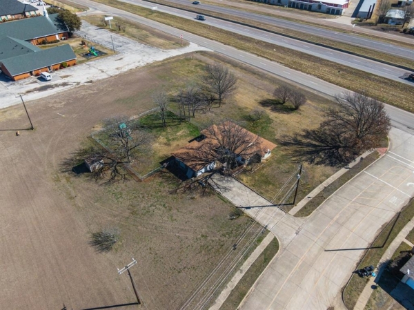 Listing Image #2 - Office for sale at 1605 N Highway 67, Midlothian TX 76065