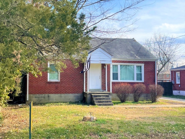 Listing Image #1 - Multi-Use for sale at 168 Abbott St, Shepherdsville KY 40165 Listing Image #1 - Multi-Use for sale at 168 Abbott St, Shepherdsville KY 40165