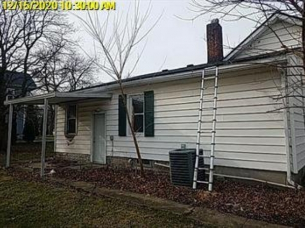 Listing Image #3 - Multi-family for sale at 304 S. Main St, Flanagan IL 61740 Listing Image #3 - Multi-family for sale at 304 S. Main St, Flanagan IL 61740