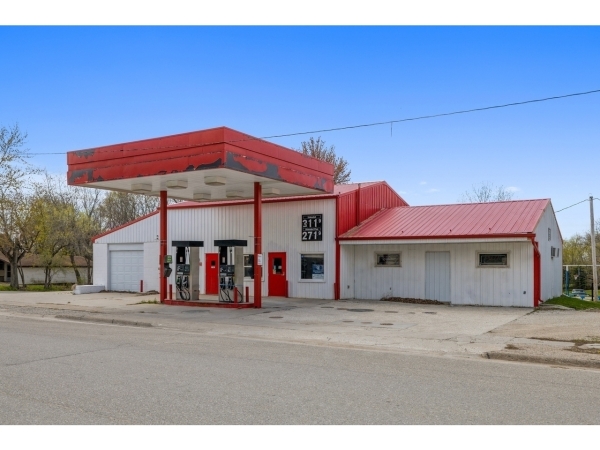 Listing Image #2 - Retail for sale at 401 West Street, New Virginia IA 50210