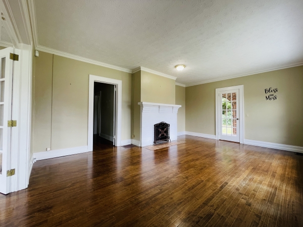 Listing Image #6 - Office for sale at 490 S Perry, Lawrenceville GA 30046 Listing Image #6 - Office for sale at 490 S Perry, Lawrenceville GA 30046