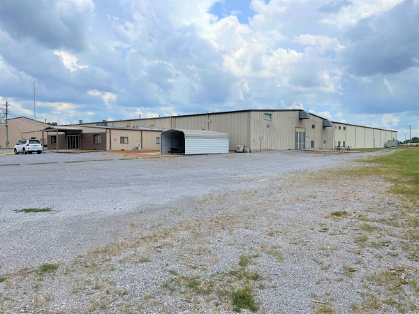 Listing Image #1 - Industrial for sale at 134 Roger Thomas Road, Cadiz KY 42211