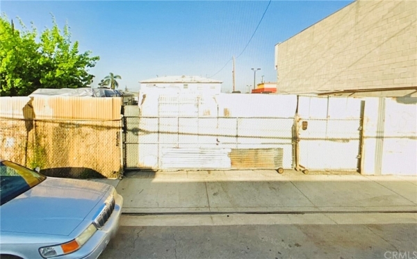 Listing Image #1 - Land for sale at 1005 N Crane Avenue, COMPTON CA 90221