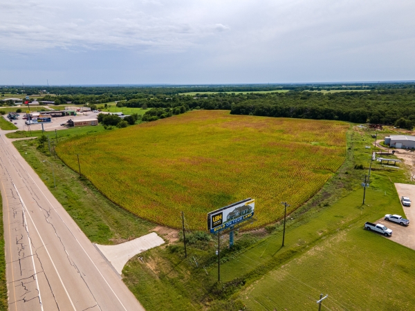 Listing Image #1 - Land for sale at 16.96 Acres on N IH35, Ross TX 76640