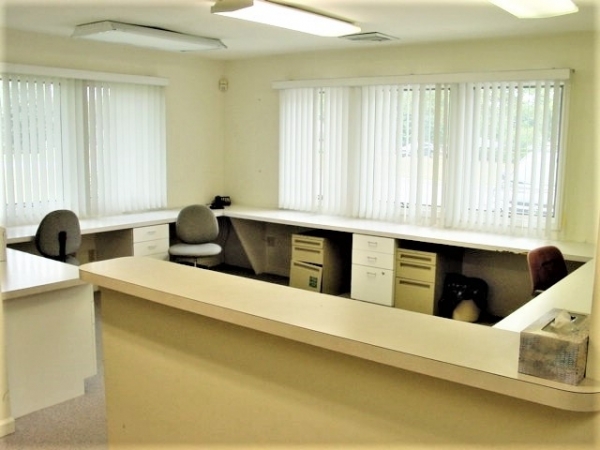 Listing Image #4 - Office for sale at 1317 S Main Rd, Unit 2A, Vineland NJ 08361