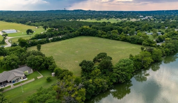 Listing Image #1 - Others for sale at 2511 Bandera Hwy, Kerrville TX 78028