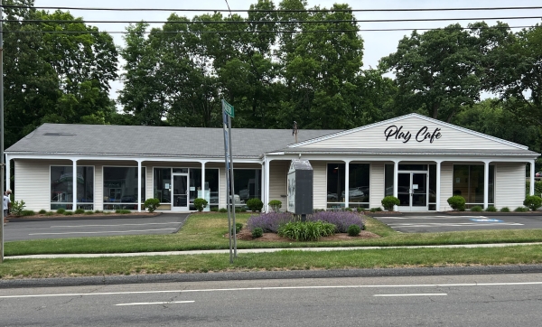 Listing Image #2 - Retail for sale at 439 Boston Post Rd, Guilford CT 06437 Listing Image #2 - Retail for sale at 439 Boston Post Rd, Guilford CT 06437