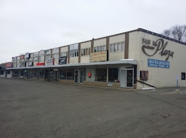 Listing Image #1 - Shopping Center for sale at 1621 South University Drive, Fargo ND 58103 Listing Image #1 - Shopping Center for sale at 1621 South University Drive, Fargo ND 58103
