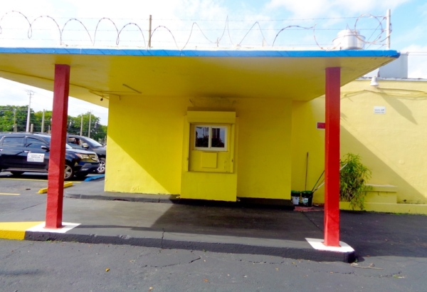 Listing Image #5 - Retail for sale at 530 Stirling Road, Dania Beach FL 33004