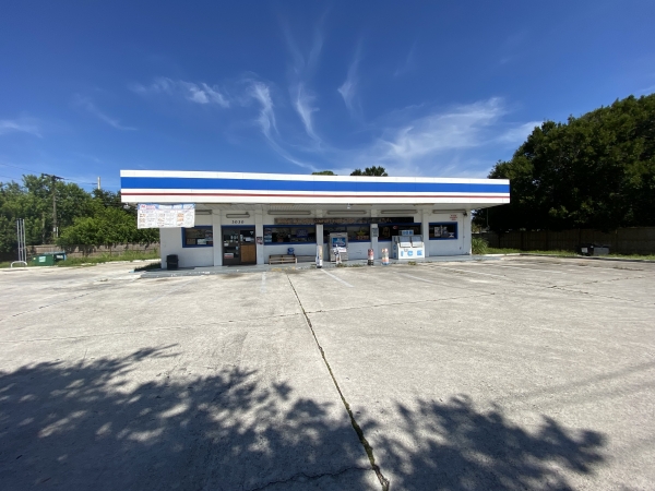 Listing Image #2 - Retail for sale at 3030 S 25th St, Fort Pierce FL 34981