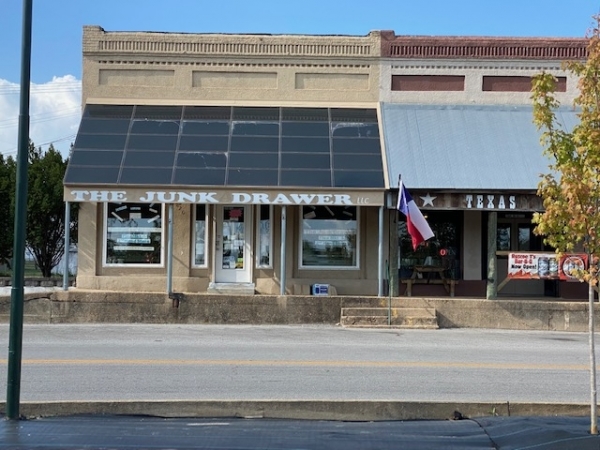 Listing Image #1 - Retail for sale at 220 West 1st Street, Mountain View MO 65548