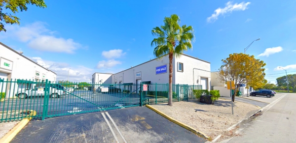 Listing Image #1 - Industrial for sale at 480 W 84th St #107, Hialeah FL 33014