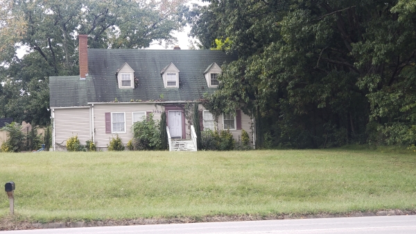 Listing Image #1 - Office for sale at 1409 East Third St, Farmville VA 23901